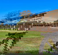 Quality Inn Carriage House - Holiday Sunshine Coast