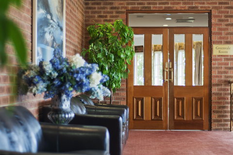 Quality Hotel Melbourne Airport - Sunshine Coast Tourism 5