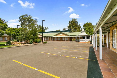 Quality Inn Penrith - Holiday Sunshine Coast 3