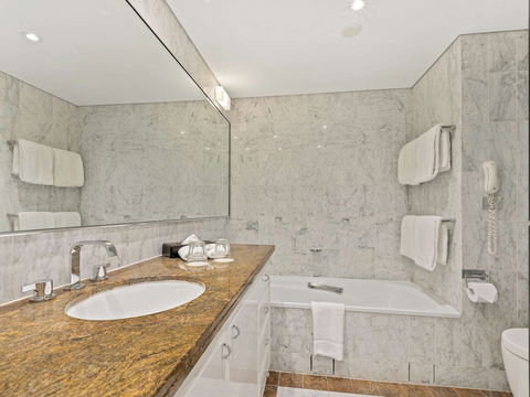 The Sebel Quay West Suites Sydney - Holiday Sunshine Coast 6