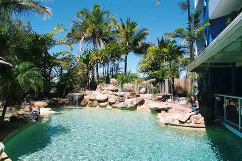 Ocean International - Sunshine Coast Tourism 5