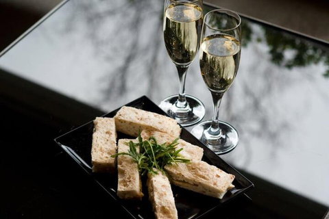 The Lyall Hotel And Spa - Sunshine Coast Tourism 4