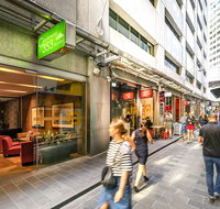 Causeway 353 Hotel - Sunshine Coast Tourism