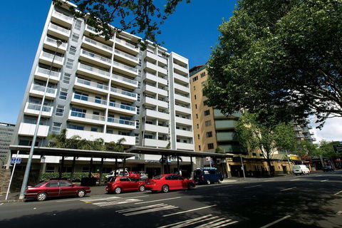 Oaks Sydney Hyde Park Suites - Holiday Sunshine Coast 7