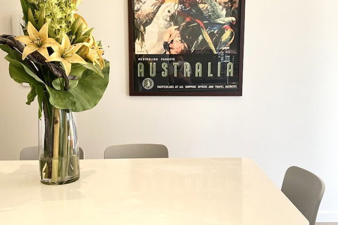 Caroline Serviced Apartments Brighton - Holiday Sunshine Coast 4