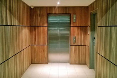 Caroline Serviced Apartments Brighton - Holiday Sunshine Coast 0