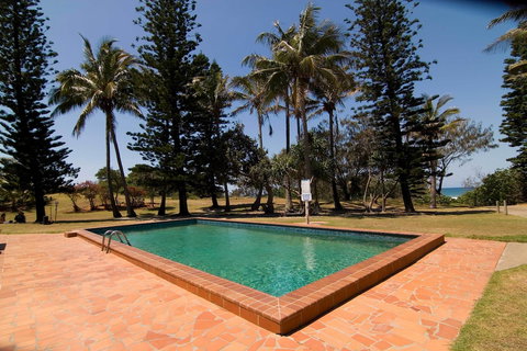 Eurong Beach Resort - Holiday Sunshine Coast 6