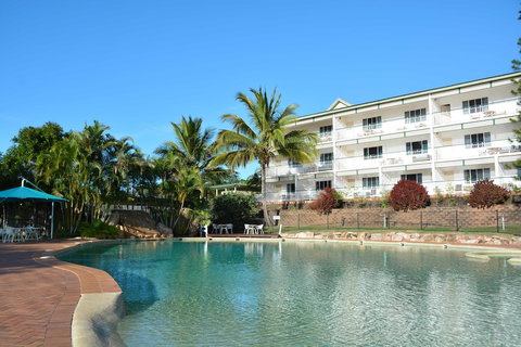 Eurong Beach Resort - Holiday Sunshine Coast 4
