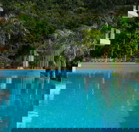 Azure Sea Whitsunday Resort - Sunshine Coast Tourism