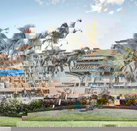 Novotel Cairns Oasis Resort - Sunshine Coast Tourism
