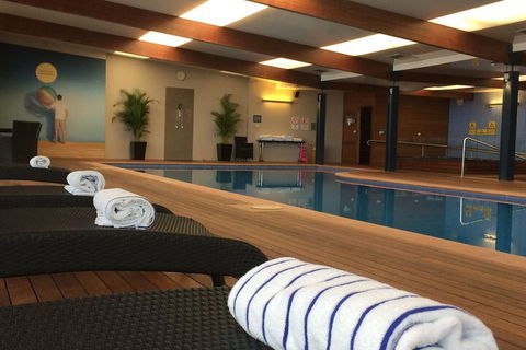 Novotel Canberra - Sunshine Coast Tourism 3