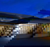 Country Plaza Queanbeyan - Holiday Sunshine Coast