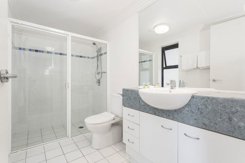 Republic Apartments - Holiday Sunshine Coast 5