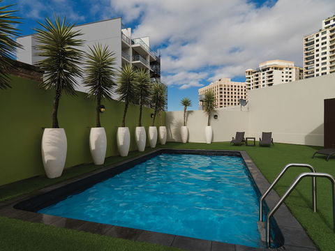 Vibe Hotel Sydney - Sunshine Coast Tourism 3