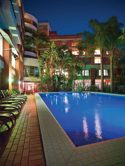 Adina Apartment Hotel Sydney Surry Hills - Holiday Sunshine Coast 5