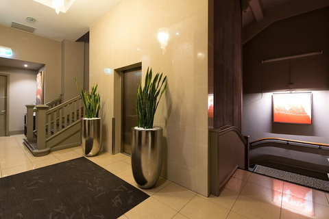 Miller Apartments Adelaide - Holiday Sunshine Coast 6