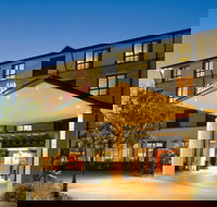 Travelodge Hotel Garden City Brisbane - Holiday Sunshine Coast