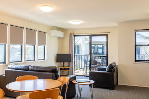 Noosa Lakes Resort - Holiday Sunshine Coast 3