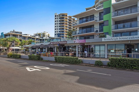 BreakFree Grand Pacific Resort - Holiday Sunshine Coast 2