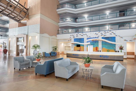 Mantra Crown Towers - Holiday Sunshine Coast 6