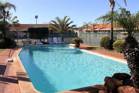 Hospitality Geraldton, SureStay Collection By Best Western - Holiday Sunshine Coast 2