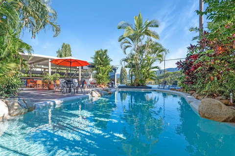 Amaroo At Trinity - Holiday Sunshine Coast 0