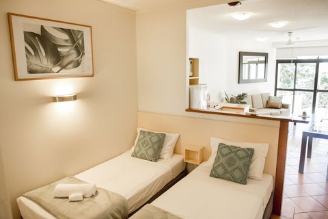 Amaroo At Trinity - Holiday Sunshine Coast 2