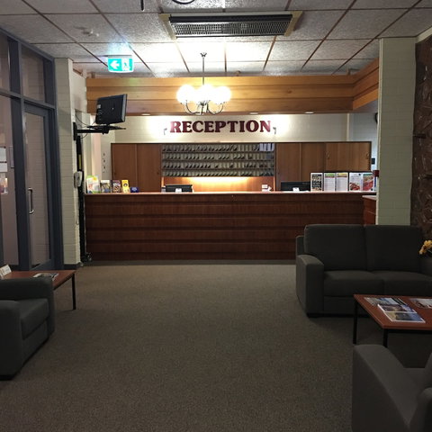 Opal Inn Hotel Motel - Sunshine Coast Tourism 6