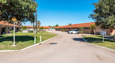 Hospitality Carnarvon, SureStay Collection By Best Western - Holiday Sunshine Coast 0