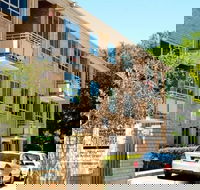 Apartments of South Yarra - Holiday Sunshine Coast