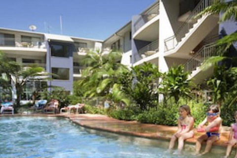 Flynns Beach Resort - Sunshine Coast Tourism 0