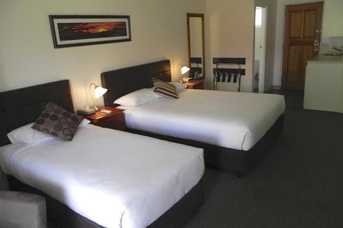 Moore Park Inn - Holiday Sunshine Coast 5
