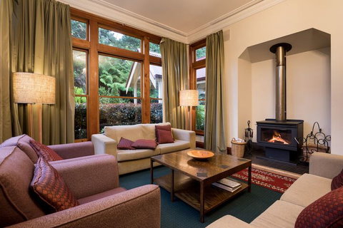 Franklin Manor - Sunshine Coast Tourism 2