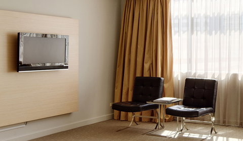 Quality Hotel Ambassador Perth - Holiday Sunshine Coast 4