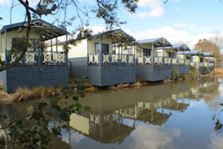 Burra NSW Holiday Sunshine Coast