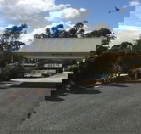 Tuckerbox Motor Inn - Sunshine Coast Tourism