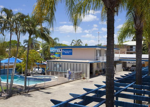 Raceways Motel - Sunshine Coast Tourism 0