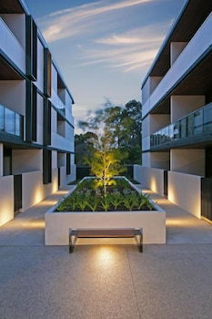 Clayton Serviced Apartments - Holiday Sunshine Coast 5