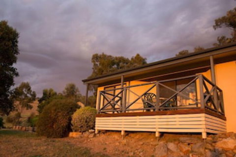 Riesling Country Cottages - Holiday Sunshine Coast 3