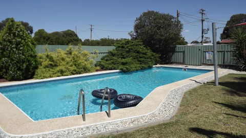 Culcairn Motor Inn - Sunshine Coast Tourism 3