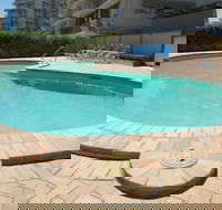 Queensleigh Holiday Apartments - Sunshine Coast Tourism