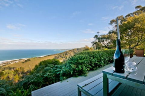 Beacon Point Ocean View Villas - Sunshine Coast Tourism 0