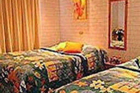 BEST WESTERN Torrington Holida - Holiday Sunshine Coast 6