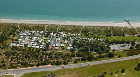 Discovery Parks - Coogee Beach - Sunshine Coast Tourism 3