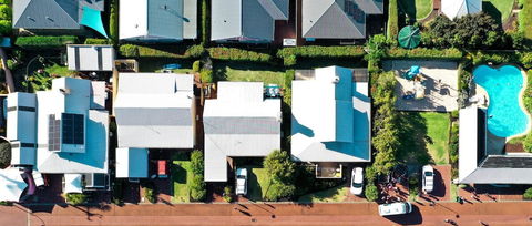 Dunsborough Beach Cottages - Holiday Sunshine Coast 3