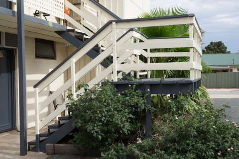 Pioneer Station Motor Inn - Sunshine Coast Tourism 4