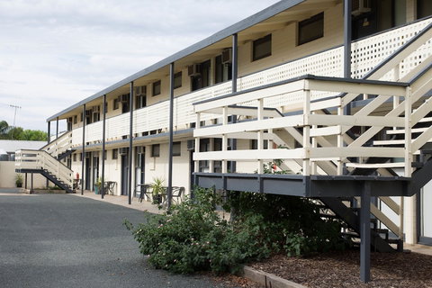 Pioneer Station Motor Inn - Sunshine Coast Tourism 2