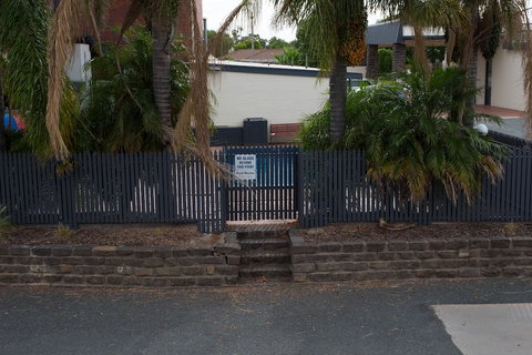 Pioneer Station Motor Inn - Sunshine Coast Tourism 3