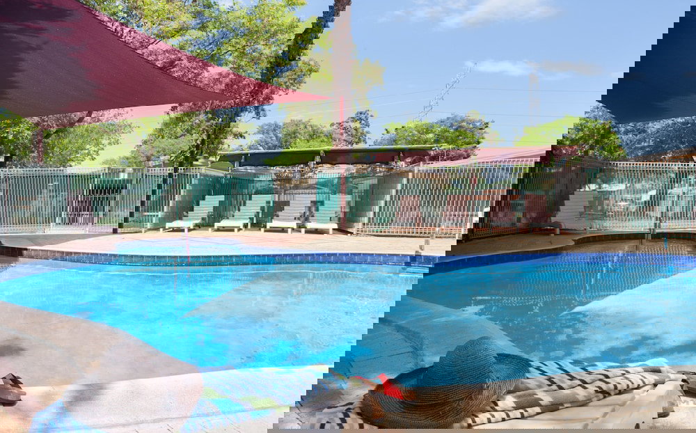 Caversham WA Holiday Sunshine Coast