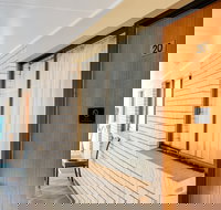 Capella Hotel Motel - Holiday Sunshine Coast